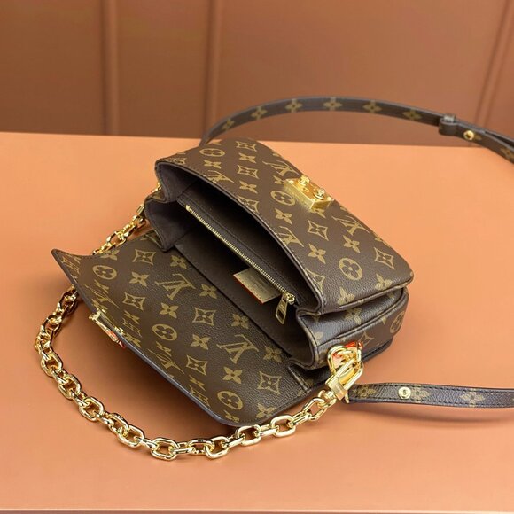 Louis Vuitton leather bag - Picture 4 of 9